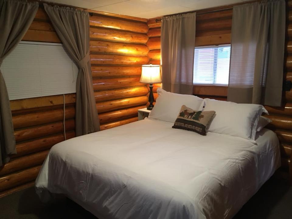 Sportsman'S Lodge Ennis Luaran gambar